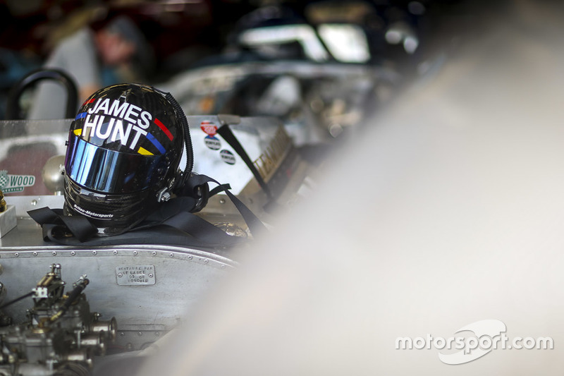 Helmdesign von James Hunt