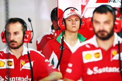 Mick Schumacher, Prema Powerteam in de pits bij Ferrari