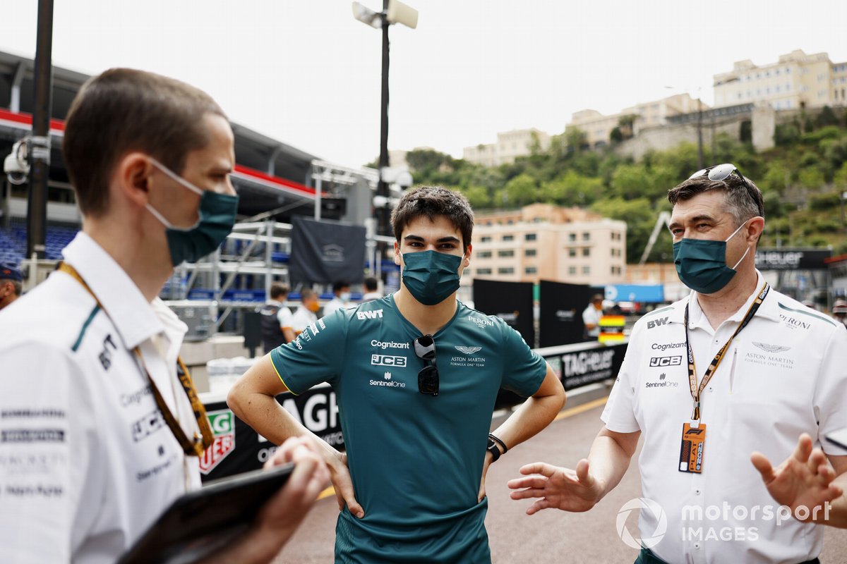 Lance Stroll, Aston Martin, with Andy Stevenson, Sporting Director, Aston Martin