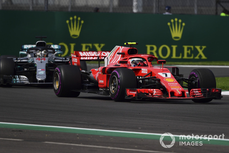 Кімі Райкконен, Ferrari SF71H, Льюіс Хамілтон, Mercedes AMG F1 W09 EQ Power+