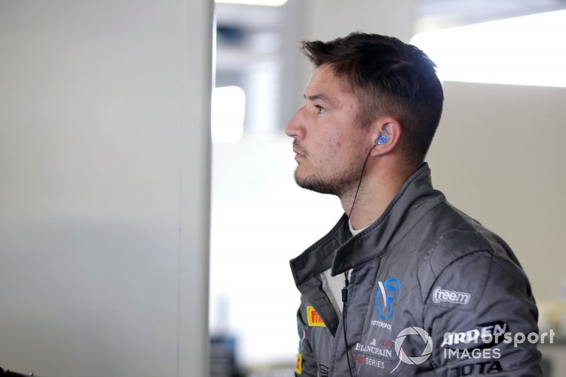 #62 R-Motorsport Aston Martin Vantage GT3: Jake Dennis
