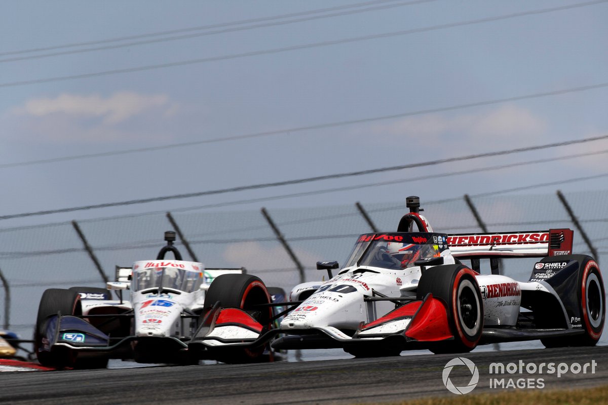 Lundgaard agrees with team-mate Graham Rahal (left) that RLL is lacking man-power compared to other three-car operations