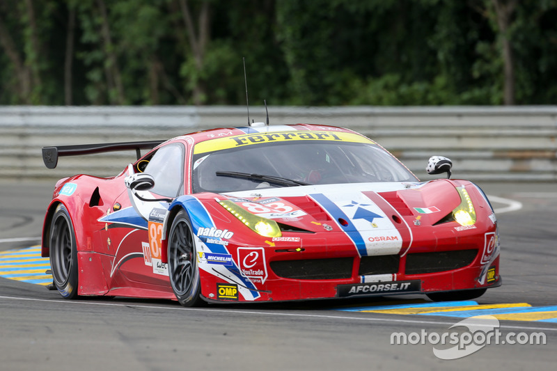 #83 AF Corse Ferrari 458 Italia: François Perrodo, Emmanuel Collard, Rui Aguas
