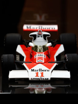 Amalgam model, McLaren M23