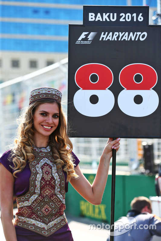 Grid girl