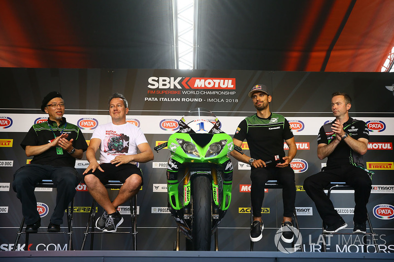 Ken Ondo, Steve Guttridge, Manuel Puccetti, Kenan Sofuoglu, Kawasaki Puccetti Racing