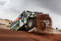 #502 Team De Rooy Iveco: Federico Villagra, Adrian Yacopini, Ricardo Torlaschi
