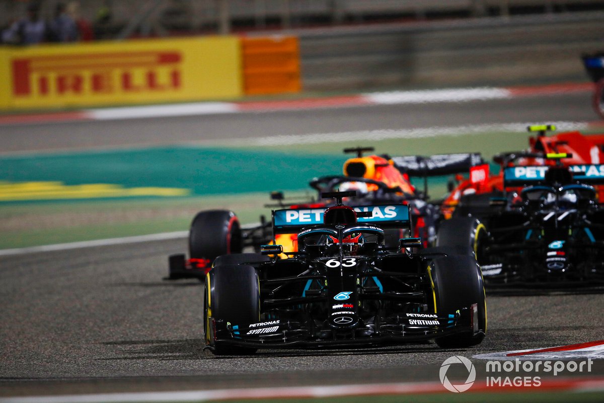 George Russell, Mercedes F1 W11, Valtteri Bottas, Mercedes F1 W11, Max Verstappen, Red Bull Racing RB16, and Charles Leclerc, Ferrari SF1000, start GP Sakhir.