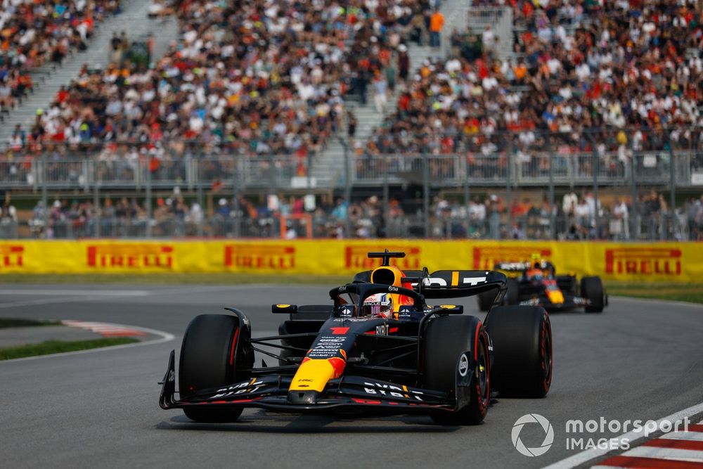 Max Verstappen, Red Bull Racing RB19, Sergio Pérez, Red Bull Racing RB19