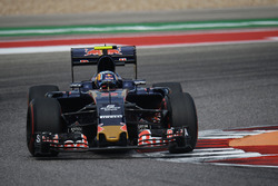 Карлос Сайнс-молодший, Scuderia Toro Rosso STR11