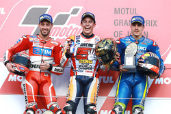 Podium: racewinnaar Marc Marquez, Repsol Honda Team, tweede plaats Andrea Dovizioso, Ducati Team, de