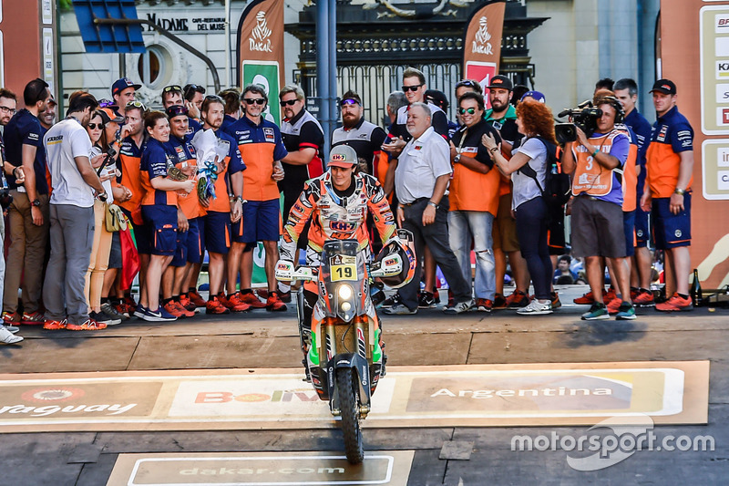 #19 KTM Racing Team: Лайя Санс