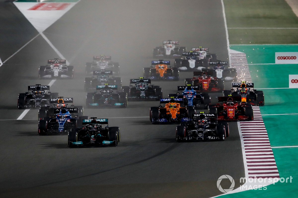 Start F1 GP Qatar 2021 di Sirkuit Internasional Losail
