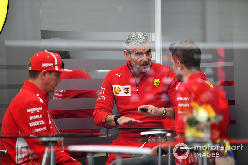 Maurizio Arrivabene, Ferrari csapatfőnök, Kimi Raikkonen, Ferrari, Sebastian Vettel, Ferrari