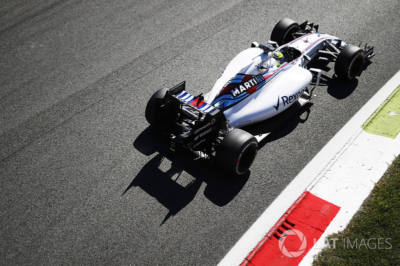 2015: Williams FW37 - 121 puan, şampiyonayı altıncı sırada bitirdi