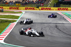 Маркус Ерікссон, Sauber C37, Сергій Сироткін, Williams FW41, Брендон Хартлі, Toro Rosso STR13