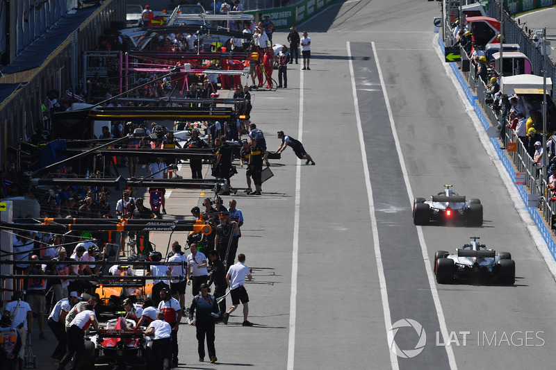 Pit lane