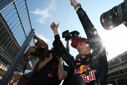 Макс Ферстаппен, Red Bull Racing святкує з фанатами