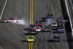 Crash: Timothy Peters, Red Horse Racing Toyota; Christopher Bell, Kyle Busch Motorsports Toyota