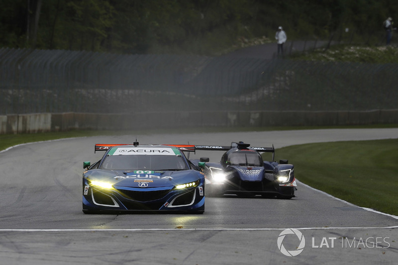 #93 Michael Shank Racing Acura NSX: Енді Лаллі, Кетрін Легг