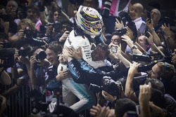 1. Lewis Hamilton, Mercedes AMG F1