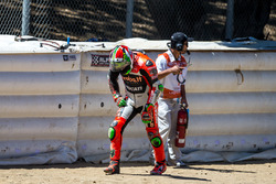 Невдача в повороті Штопор Девіде Джуліано, Aruba.it Racing - Ducati