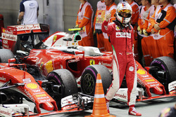 Sebastian Vettel, Ferrari SF16-H nel parco chiuso