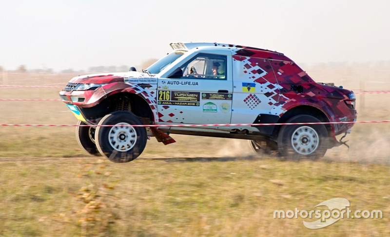 HellCat від Автолайф - поки тільки показовий заїзд в Україні