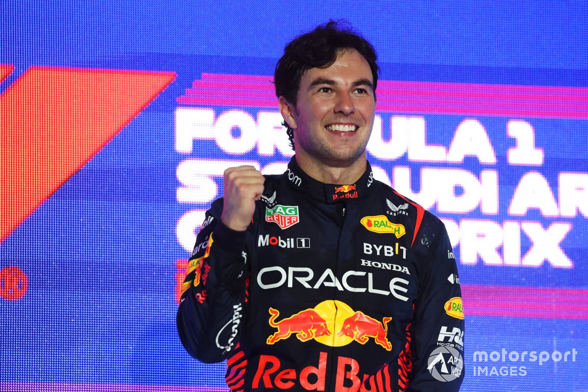 Podio: ganador Sergio Pérez, Red Bull Racing