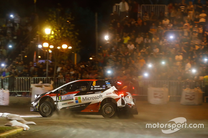 Отт Тянак и Мартин Ярвеоя, Toyota Yaris WRC