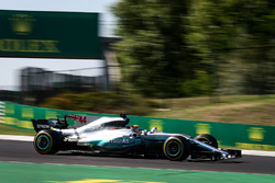 Льюіс Хемілтон, Mercedes-Benz F1 W08 Hybrid