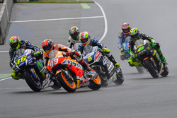 Valentino Rossi, Yamaha Factory Racing; Marc Marquez, Repsol Honda Team