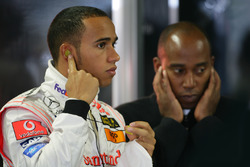 Lewis Hamilton, McLaren MP4-22 ve babası Anthony