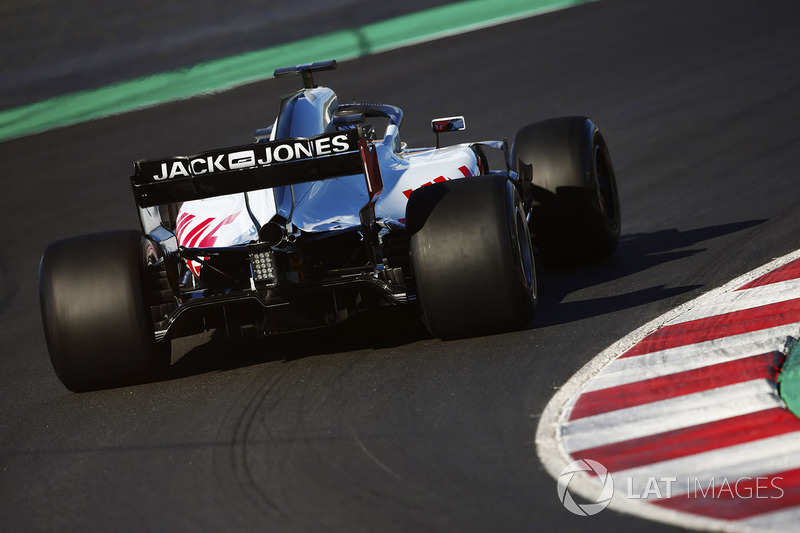 Haas VF-18: Diffusor