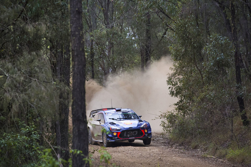 Тьєррі Ньовілль, Ніколя Жільсуль, Hyundai i20 WRC, Hyundai Motorsport