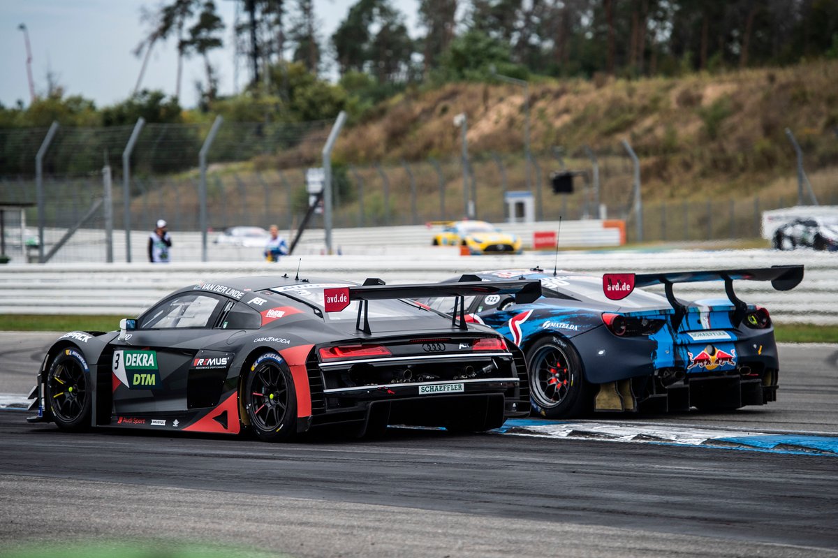 Kelvin van der Linde, Abt Sportsline Audi R8 LMS GT3, Liam Lawson, AF Corse Ferrari 488 GT3 Evo