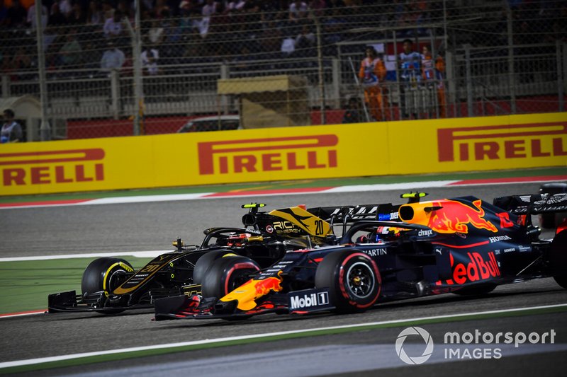 Kevin Magnussen, Haas F1 Team VF-19, en bagarre avec Pierre Gasly, Red Bull Racing RB15