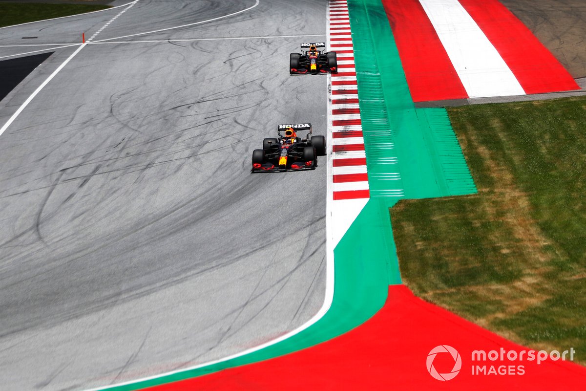 Sergio Perez, Red Bull Racing RB16B, Max Verstappen, Red Bull Racing RB16B