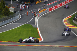 Felipe Massa, Williams FW40, Lance Stroll, Williams FW40, Carlos Sainz Jr., Scuderia Toro Rosso STR12 and Daniil Kvyat, Scuderia Toro Rosso STR12