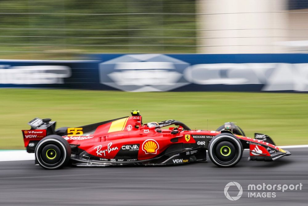 Ferrari tiene una decoración especial en sus coches para el GP de Italia 2023.