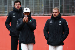 Lewis Hamilton, Mercedes AMG F1; Valtteri Bottas, Mercedes AMG F1