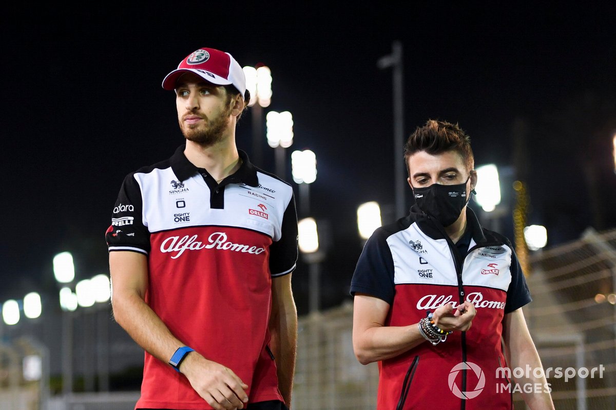 Antonio Giovinazzi, Alfa Romeo Racing walks the track
