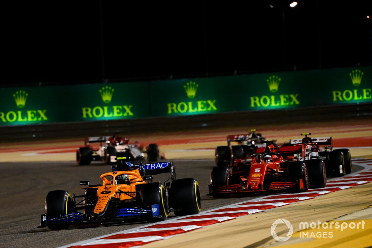 Lando Norris, McLaren MCL35, Sebastian Vettel, Ferrari SF1000, Antonio Giovinazzi, Alfa Romeo Racing C39, Kevin Magnussen, Haas VF-20, dan Kimi Raikkonen, Alfa Romeo Racing C39