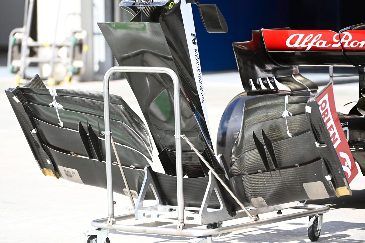 Alfa Romeo Racing C41 nose and front wing detail