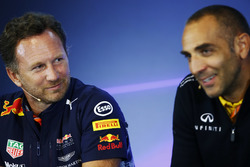 FIA-Pressekonferenz: Christian Horner, Teachefl, Red Bull Racing, Cyril Abiteboul, Geschäftsführer,