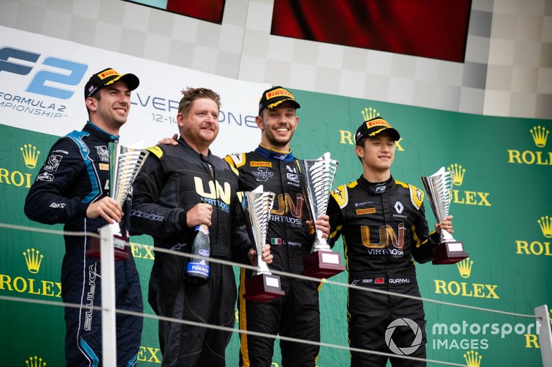 Guanyu Zhou, UNI Virtuosi Racing and Nicholas Latifi, Dams and Guanyu Zhou, UNI Virtuosi Racing
