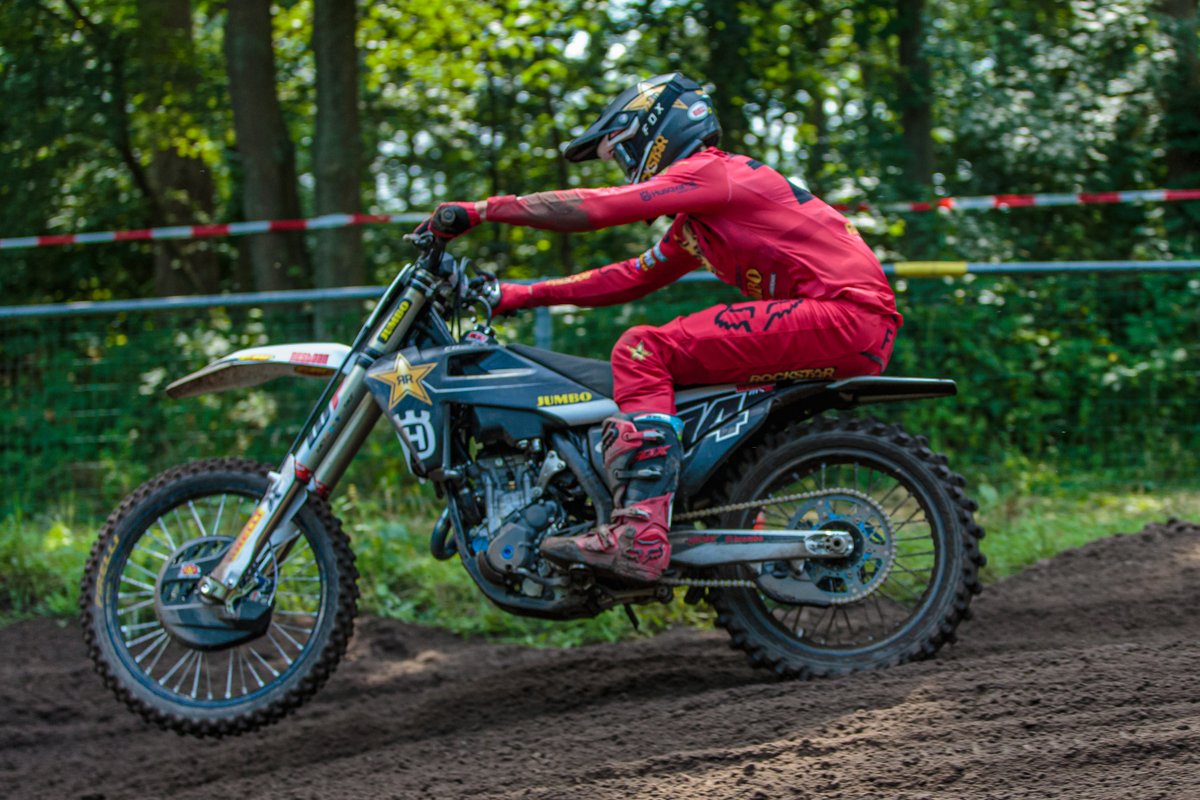 Kay de Wolf, Nestaan Husqvarna MX2