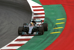 Lewis Hamilton, Mercedes AMG F1 W08