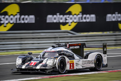 #1 Porsche Team Porsche 919 Hybrid: Timo Bernhard, Mark Webber, Brendon Hartley