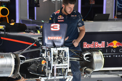 Підвіска Red Bull Racing RB12